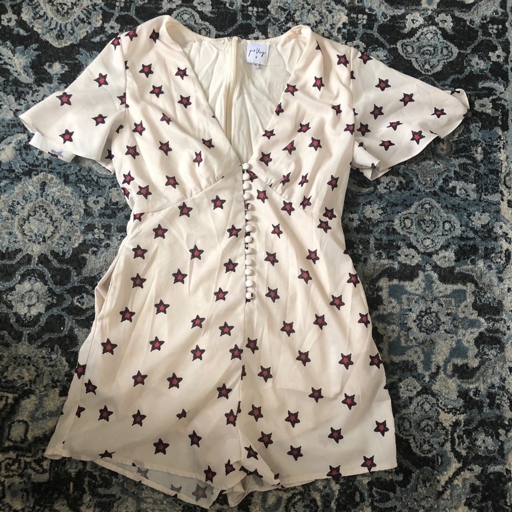 Princess Polly Star romper size small